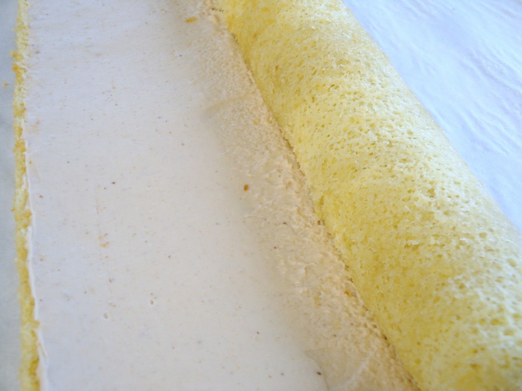spongecake roll